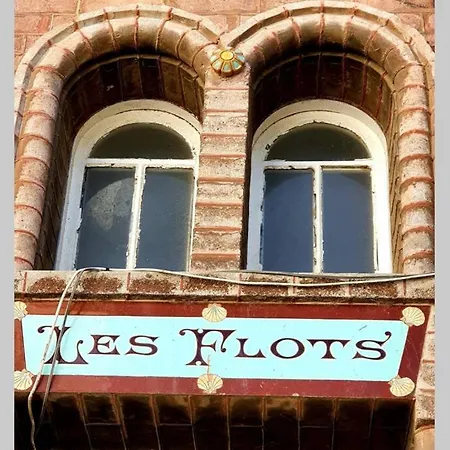 Flots 1 - Au Pied Des Falaises 1 Chbre Wifi *